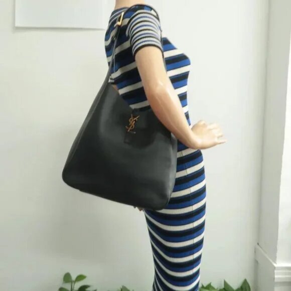 100% Authentic Saint Laurent Le 5 a 7 Black Leather Shoulder Bag 3066-081324 - Picture 12 of 12